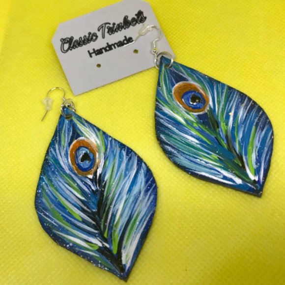 Peacock genuine leather hand painted drop earrings - Picture 2 of 3